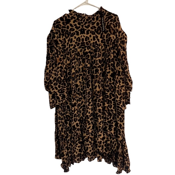 Boohoo Dresses & Skirts - Boohoo Tan Leopard Long Sleeve Dress